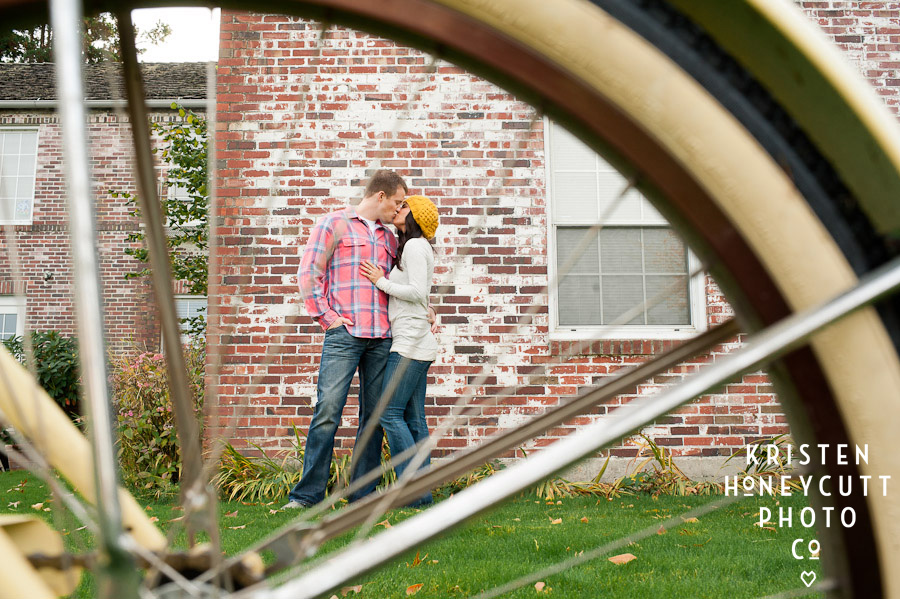 Engagement session in Seattle's Arboretum