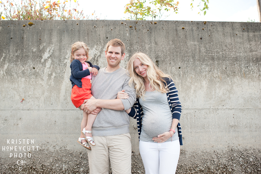 Family portraits with baby bump